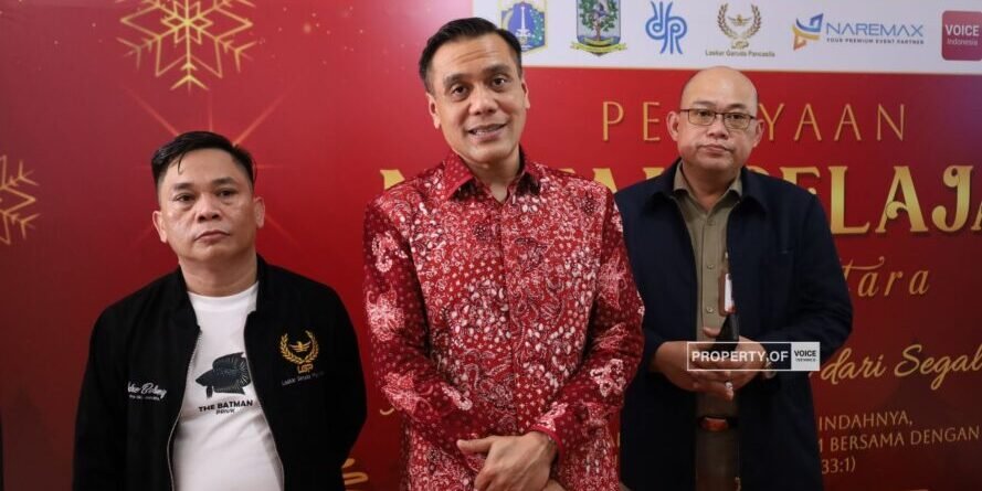 Natal Pelajar Jakarta Utara Bersama Naremax Premium Event Partner dan Laskar Garuda Pancasila - Foto : Staf Khusus Gubernur dan Wakil Gubernur Jakarta Bidang Komunikasi Publik, Cyril Raoul Hakim alias Chico Hakim (tengah)(dok.voiceindonesia.co/as)